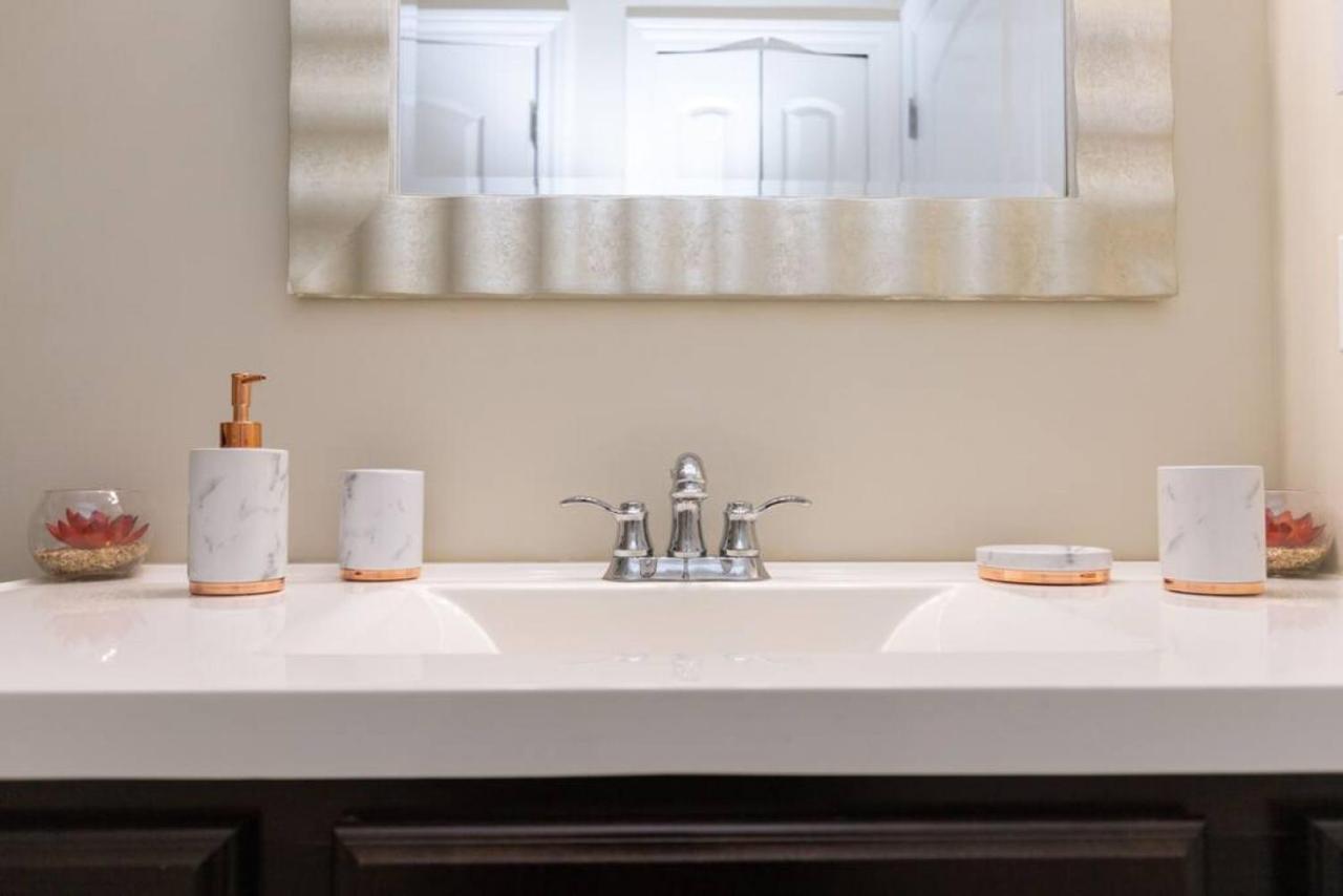 Stylish And Comfortable 1-Br In The Heart Of Detroit Luaran gambar