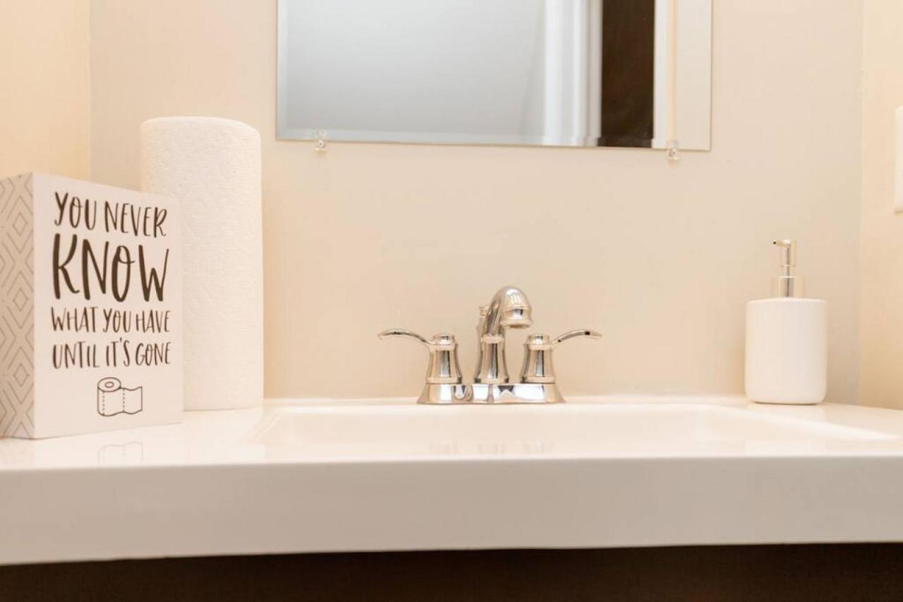 Stylish And Comfortable 1-Br In The Heart Of Detroit Luaran gambar